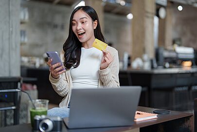 Adolescentes ampliam presença no consumo online