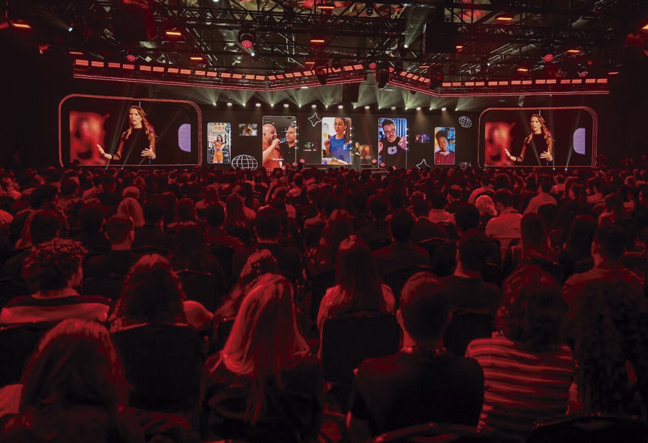A creator economy foi um dos destaques do Brandcast, que reuniu executivos, especialistas e criadores de conteúdo