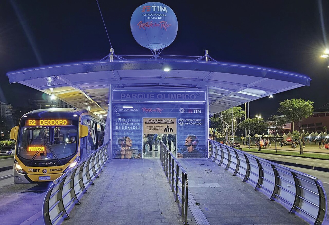 TIM optou por grandes formatos e ideias personalizadas para potencializar sua campanha para o Rock in Rio