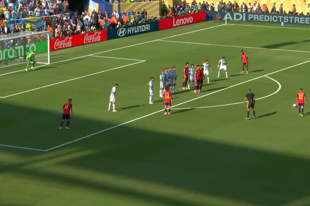 Copa do Mundo fragmentada mudou a dinâmica de construção de relevância para as marcas (Crédito: Reprodução / CazéTV)